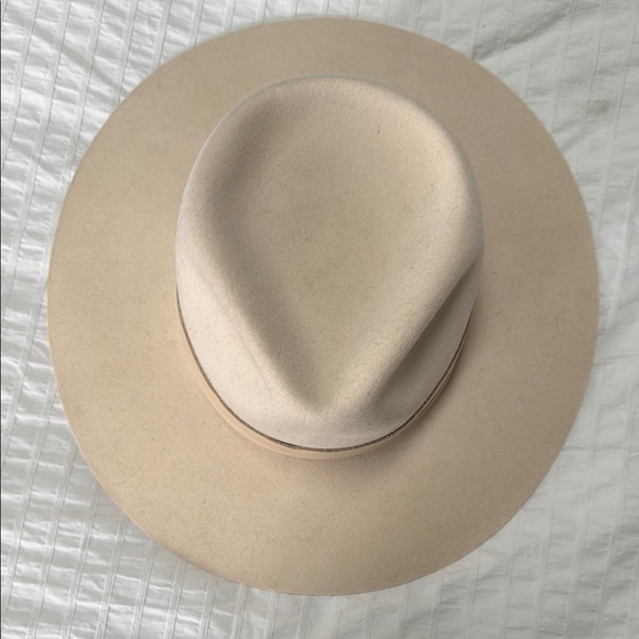 Beige Wide-Brim Fedora Hat main image 7